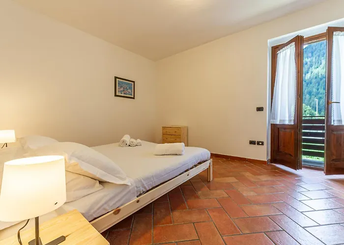 Casa Cristina - Relax E Sci A Apartman *